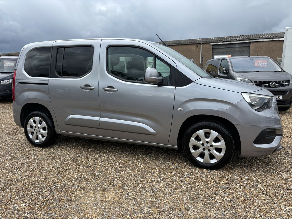Vauxhall Combo Life 1.5 Turbo D Se Grey #2