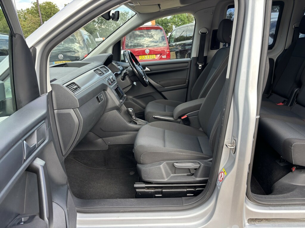 Volkswagen Caddy Maxi Life Mpv Silver #31