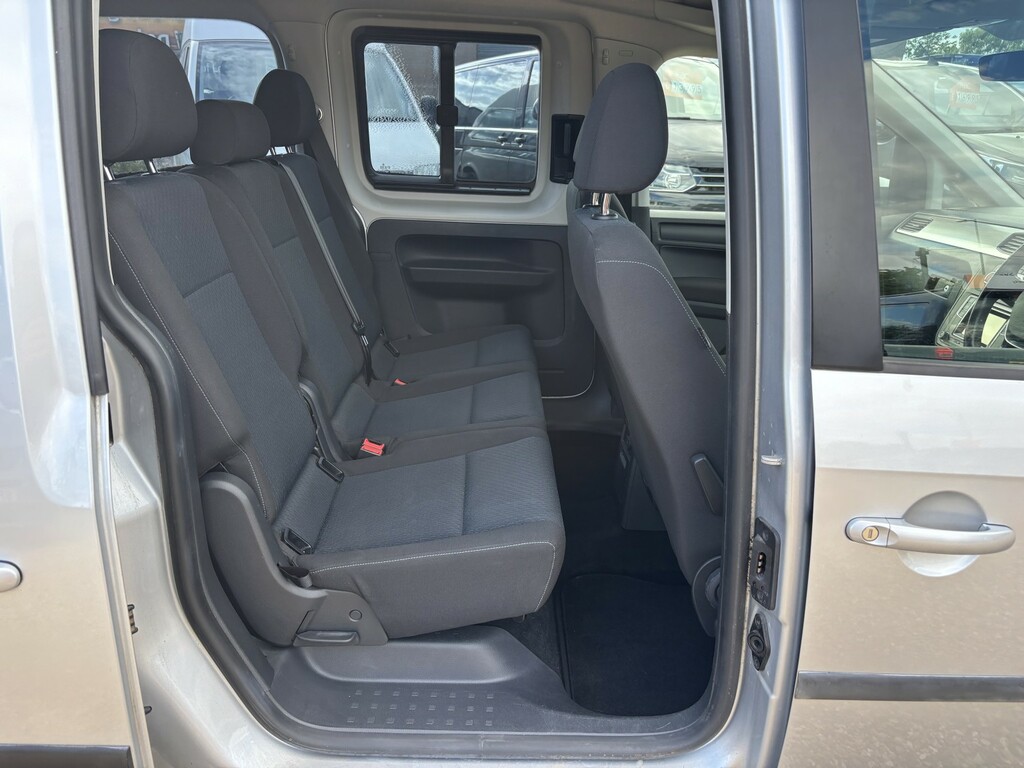 Volkswagen Caddy Maxi Life Mpv Silver #14