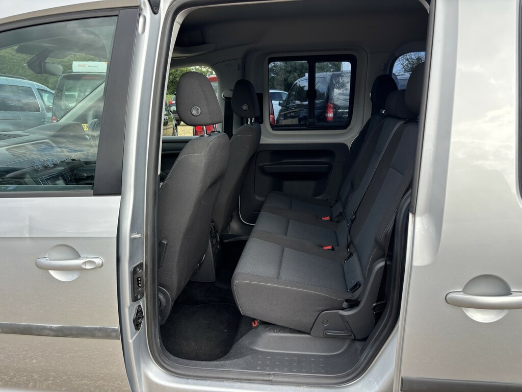 Volkswagen Caddy Maxi Life Mpv Silver #30