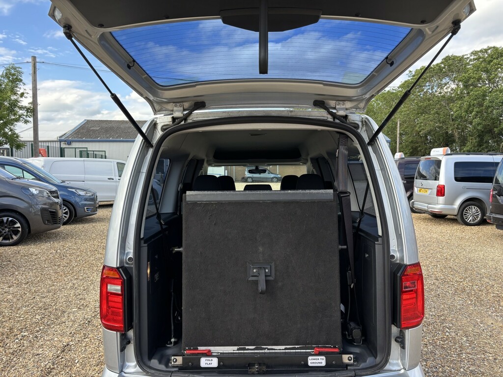 Volkswagen Caddy Maxi Life Mpv Silver #26
