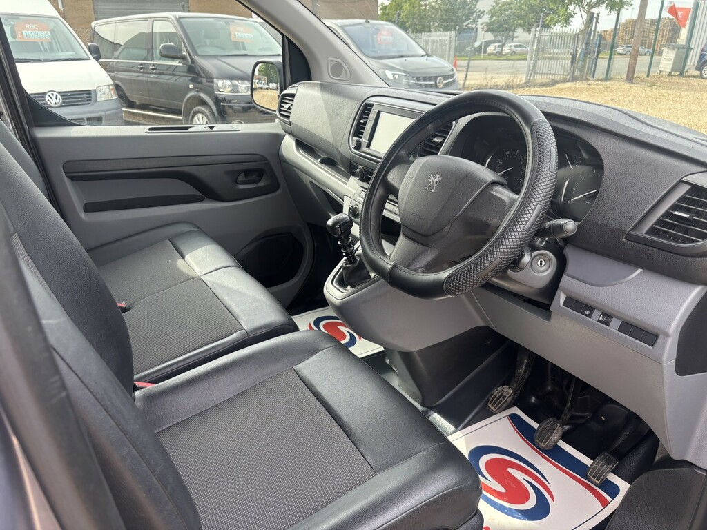 Peugeot Expert Mpv White #11