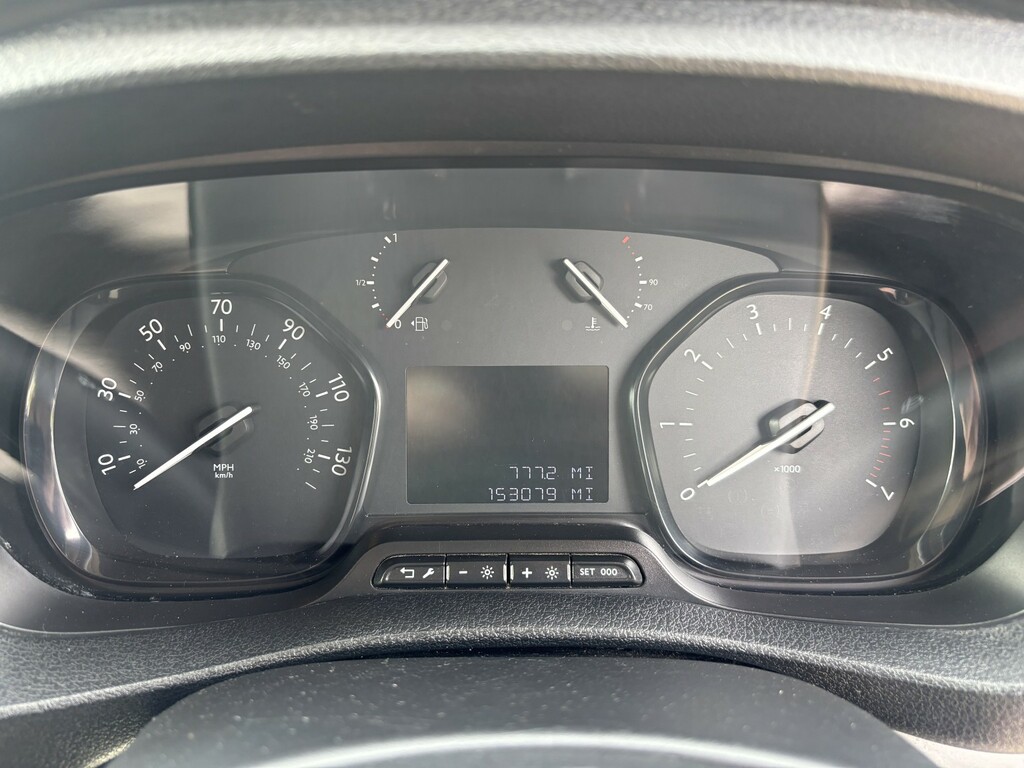 Peugeot Expert Mpv White #12