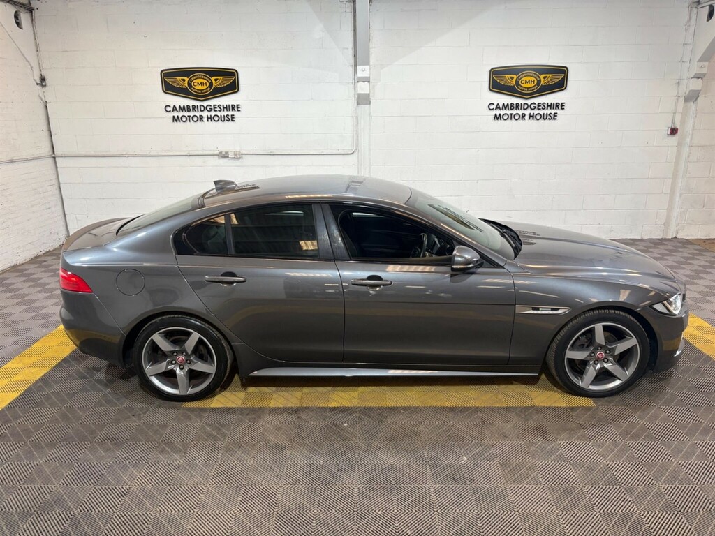 Jaguar XE D R-sport Red #12