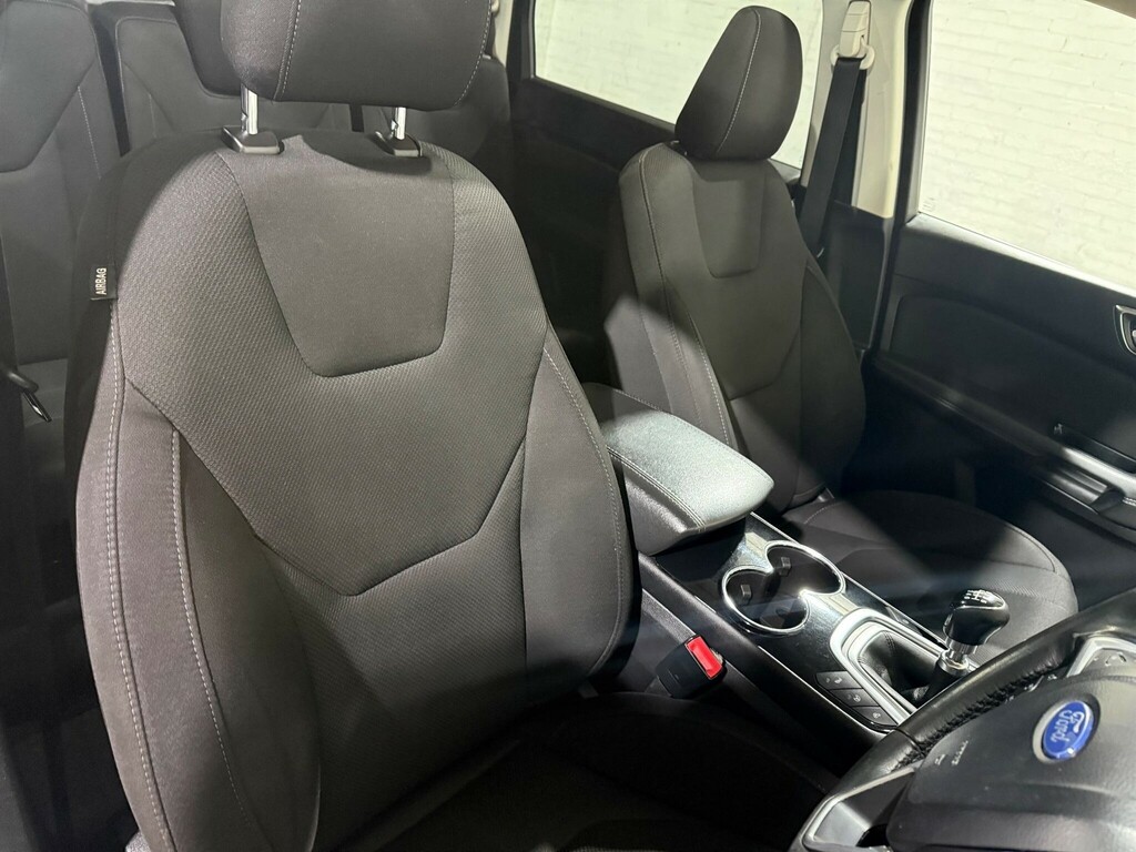 Ford S-Max 2.0 Titanium Sport Tdci 207 Bhp 8In Satellite N White #31
