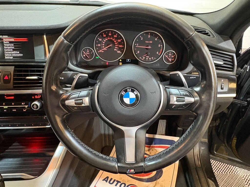 BMW X4 X4 M40d Black #31