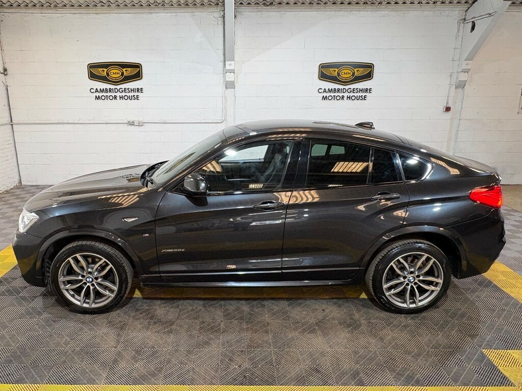 BMW X4 X4 M40d Black #10