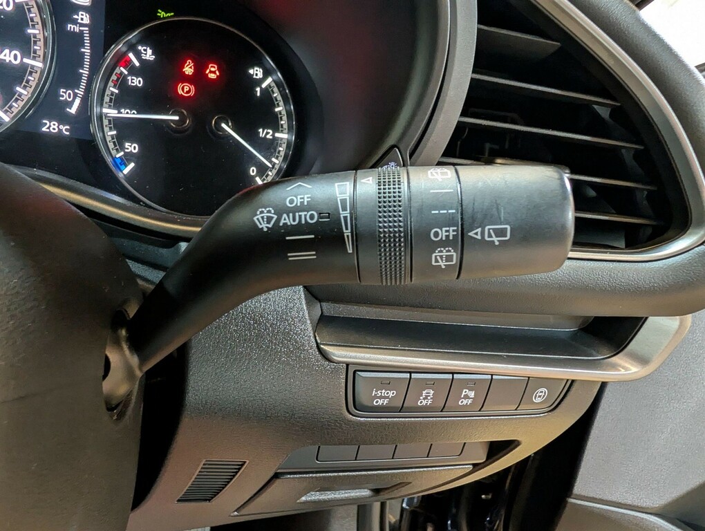 Mazda 3 2.0 Skyactiv G Mhev Se-l Lux Red #62