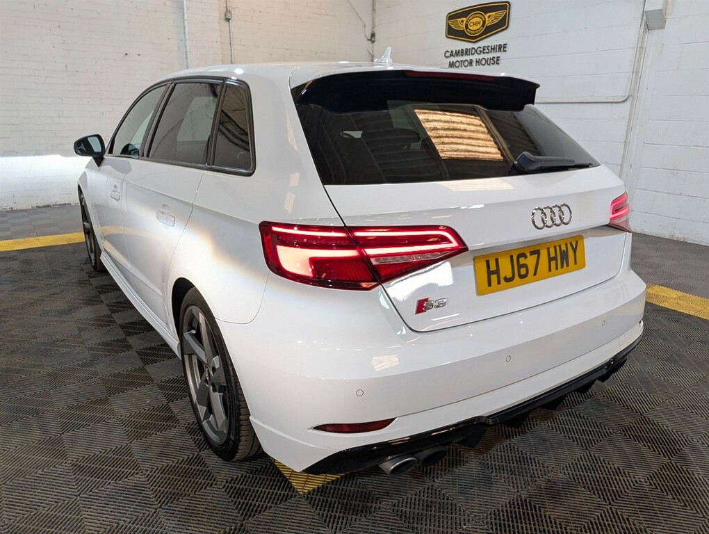 Audi S3 2.0 Tfsi Black Edition Sportback S Tronic Quattro  #2