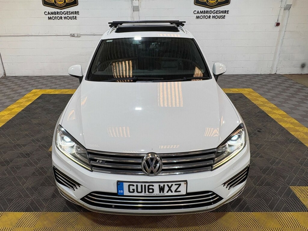Volkswagen Touareg 3.0 V6 R-line Tdi Bluemotion Technology White #30