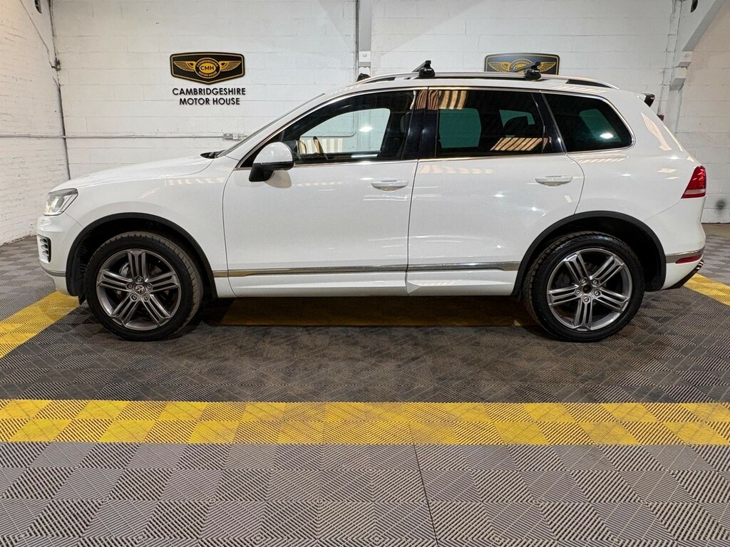 Volkswagen Touareg 3.0 V6 R-line Tdi Bluemotion Technology White #41