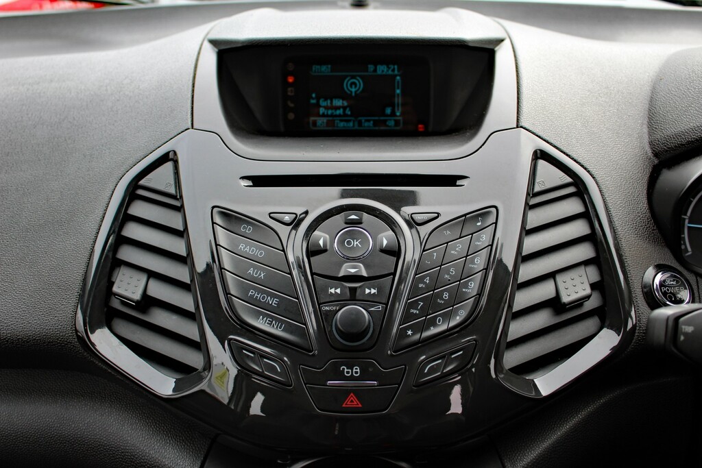 Ford Ecosport Titanium Black #18