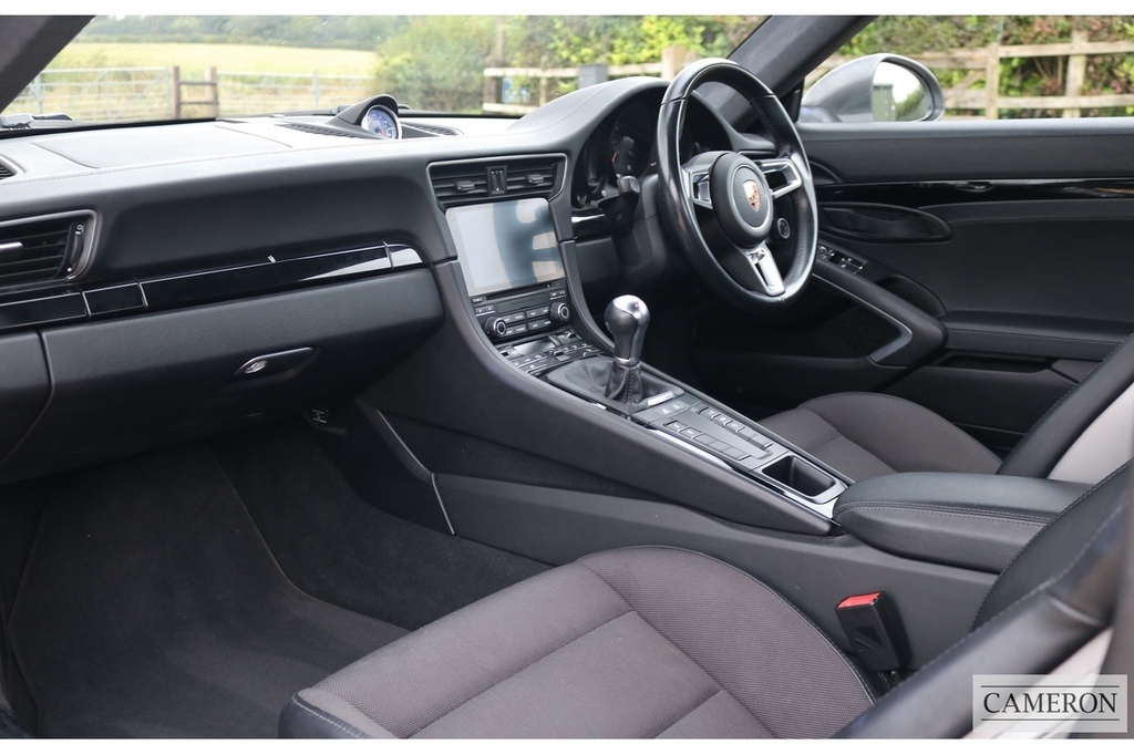 Porsche 911 991 Carrera T Coupe Silver #4