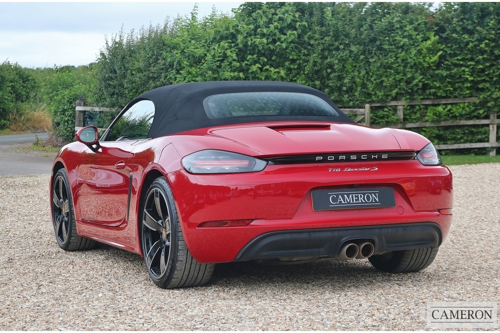 Porsche 718 Boxster 718 Boxster Red #30