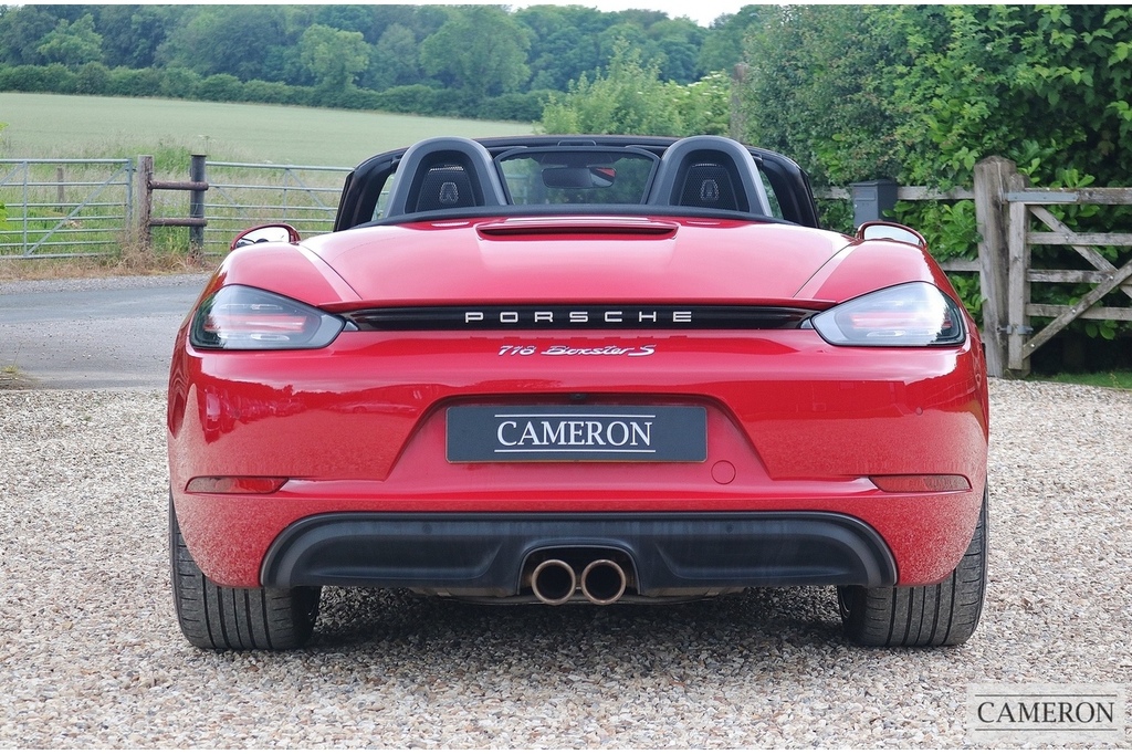 Porsche 718 Boxster 718 Boxster Red #32