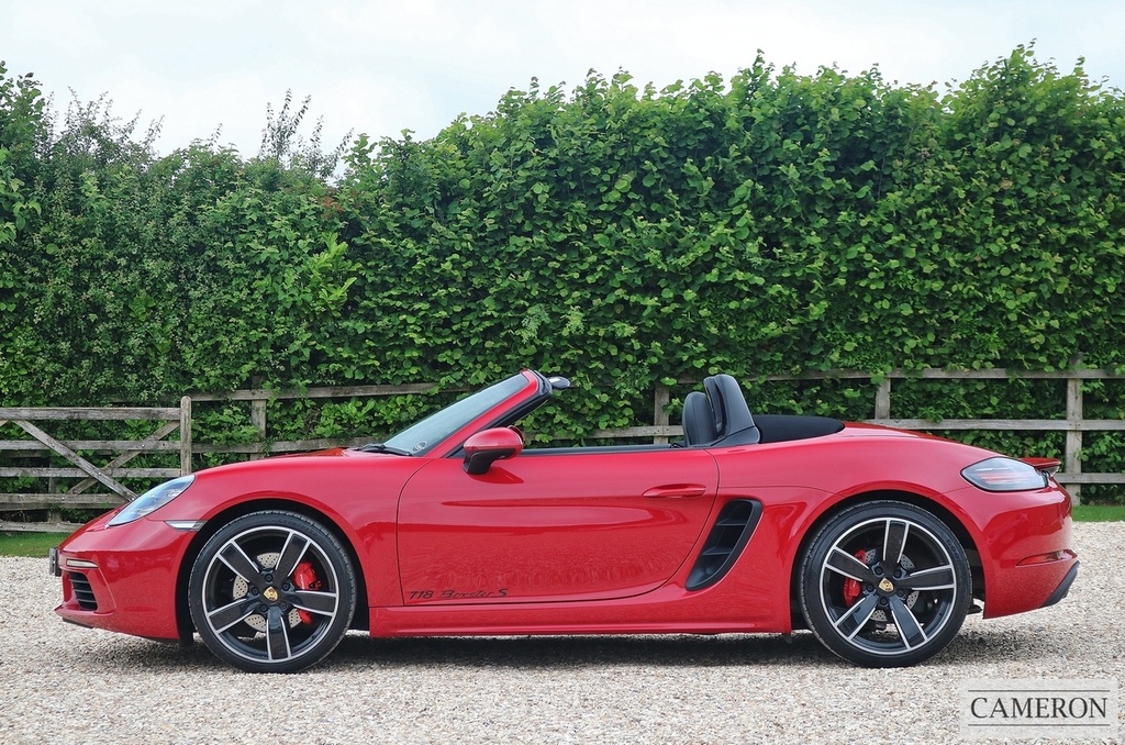 Porsche 718 Boxster 718 Boxster Red #1
