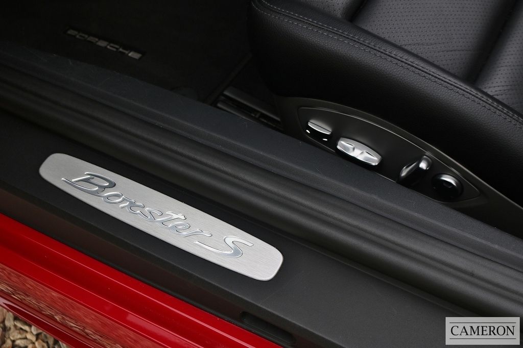 Porsche 718 Boxster 718 Boxster Red #15