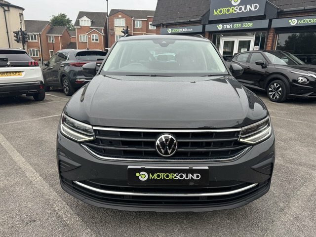 Volkswagen Tiguan 2022 1.5 Tsi Life Suv MH22KKY Grey #2