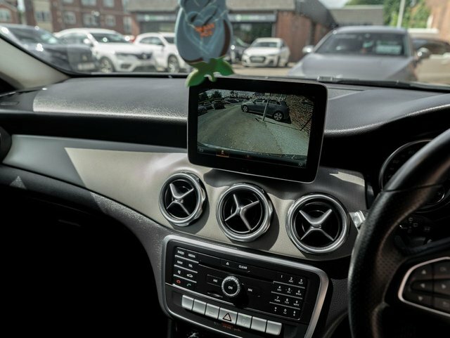 Mercedes-Benz GLA Class 2019 1.6 Gla180 Urban Edition Suv DM19FDE Grey #6