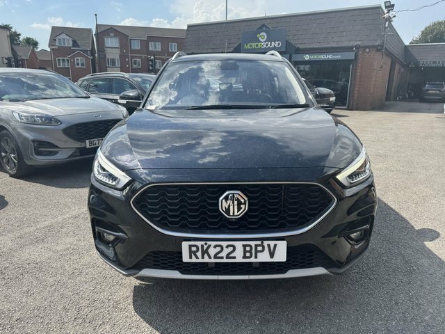 MG ZS 2022 1.5 Vti-tech Exclusive Suv Black #2