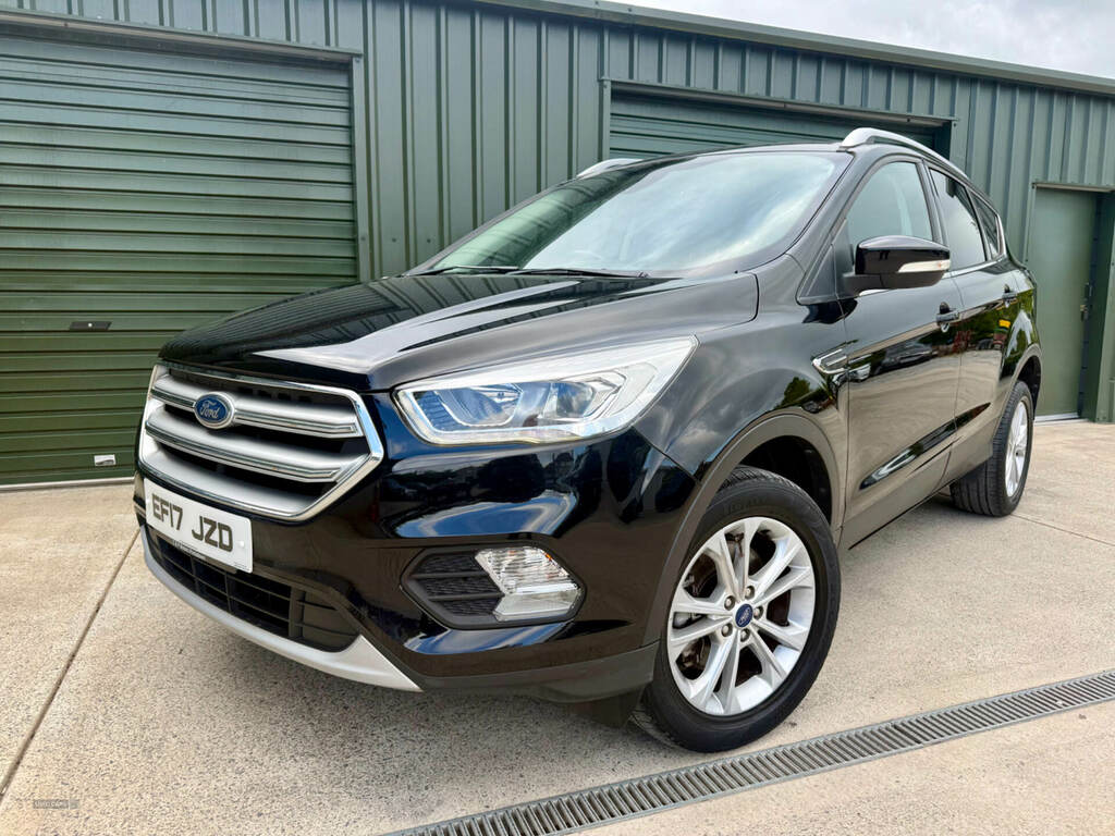 Ford Kuga 1.5 Tdci Titanium 2Wd EF17JZD Black #2