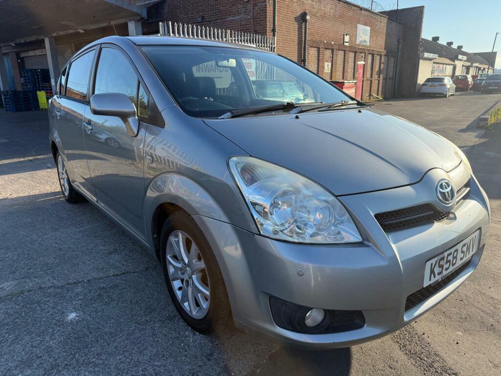 Toyota Corolla Verso 2.2 D-4d Sr Silver