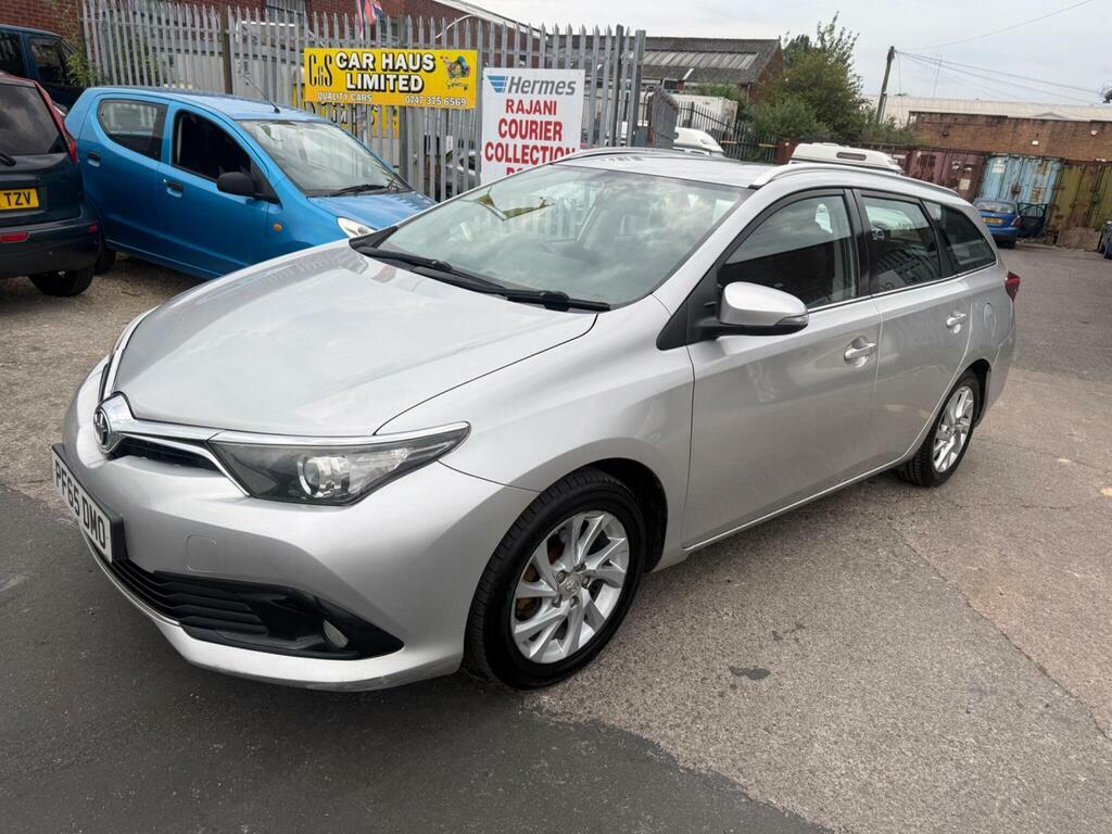 Toyota Auris 1.6 D-4d Icon Touring Sports Euro 6 S S PF65DMO Silver #5