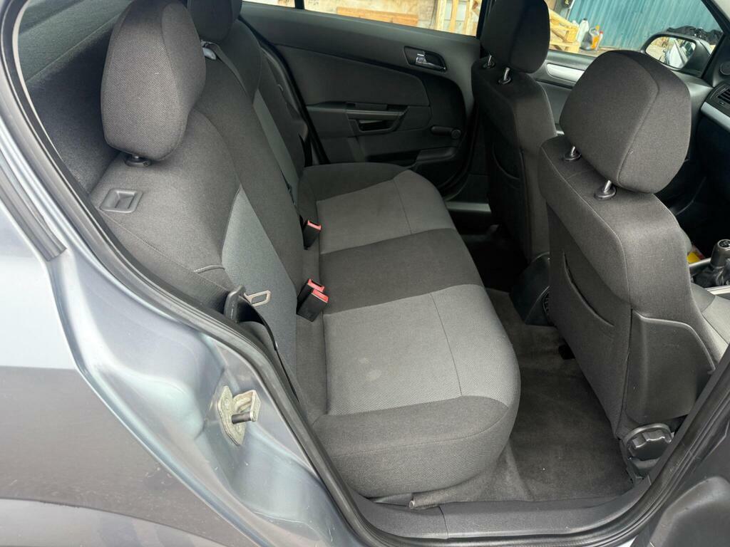 Vauxhall Astra Club Cdti 5-Door Blue #10