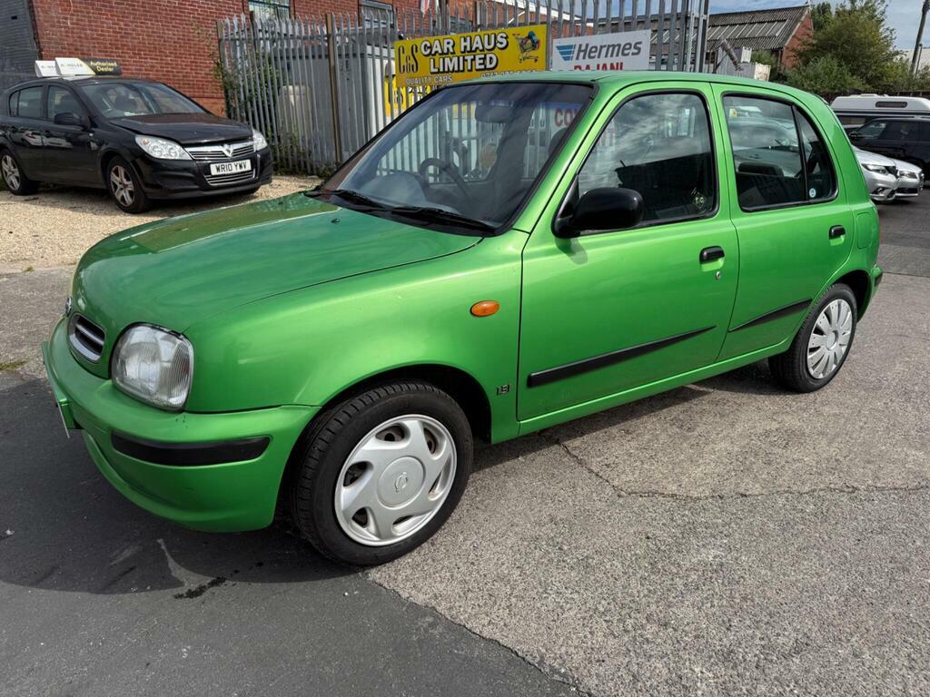 Nissan Micra 1.3 16V Gx Cvt Green