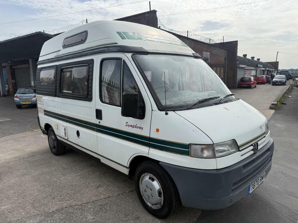 Peugeot Boxer Petrol White #2