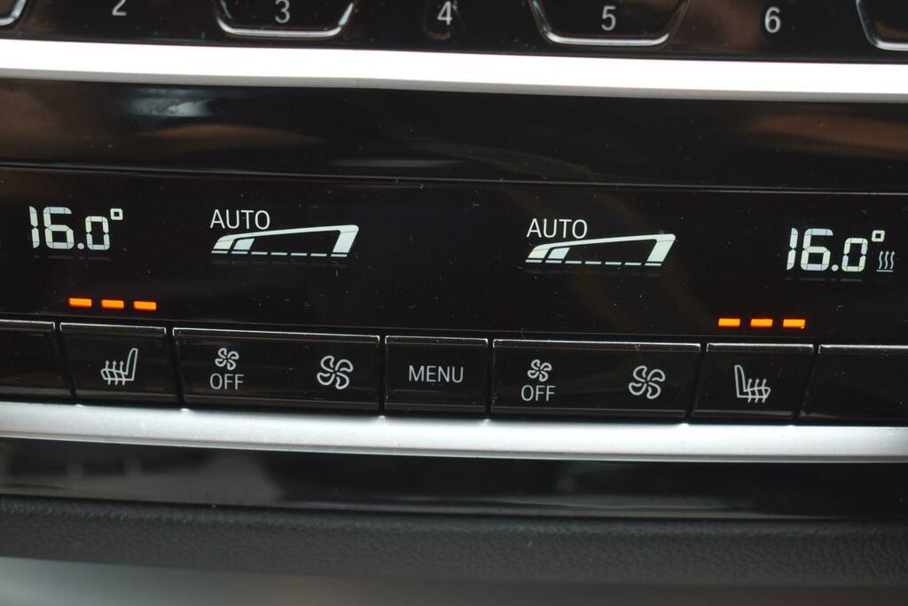 BMW 5 Series 2L M Sport White #28
