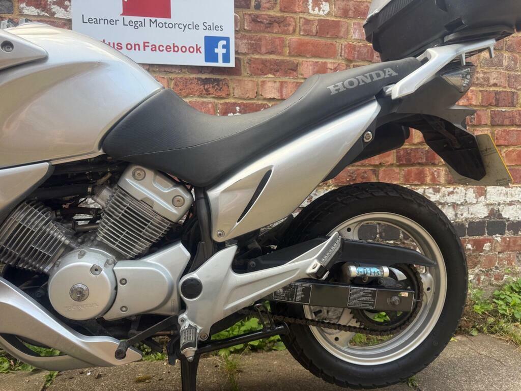Honda  Cbr 1000 Rr Fireblade Fsh,10 Reg,cr Race Can,free Black #5