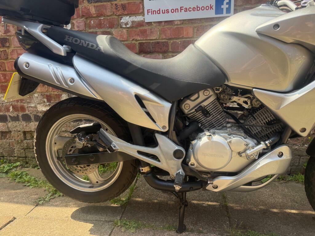 Honda  Cbr 1000 Rr Fireblade Fsh,10 Reg,cr Race Can,free Black #7