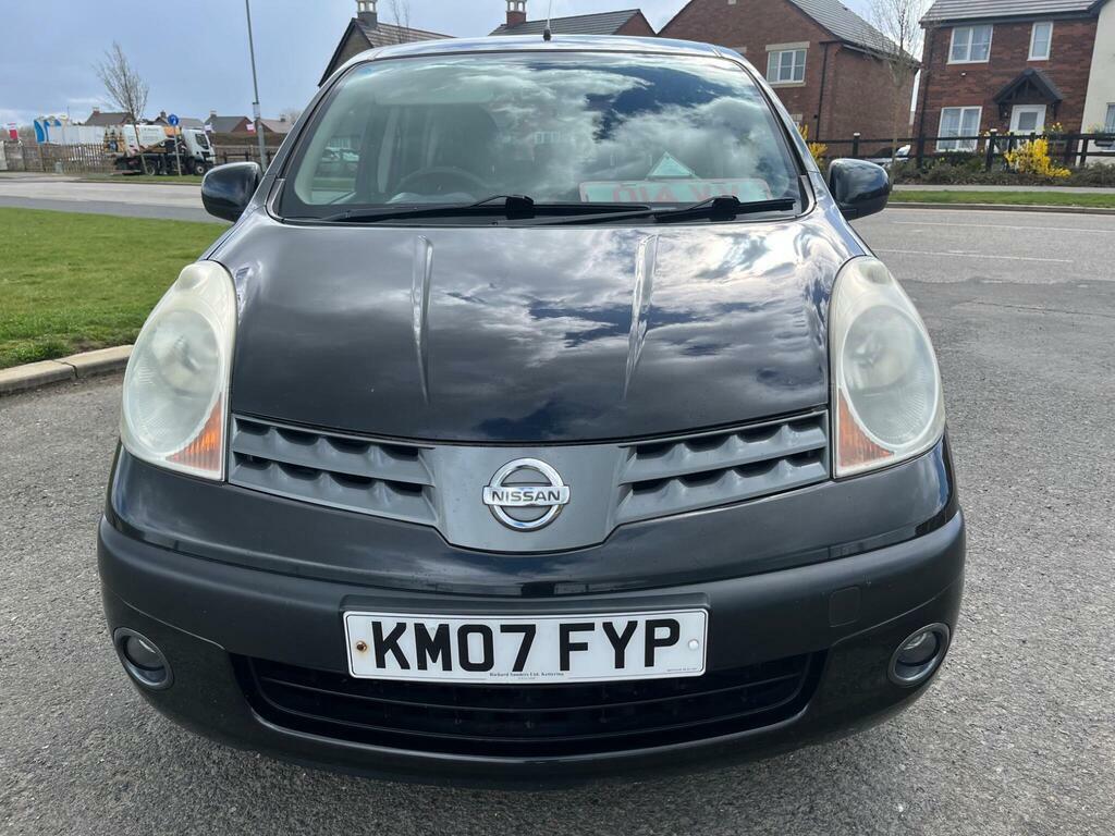 Nissan Note 1.4 16V Se Black #2