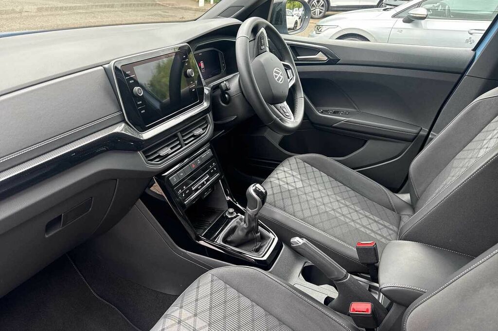 Volkswagen T-Cross 1.0 Tsi Black Edition 5 110 Miles GF25HPY #2