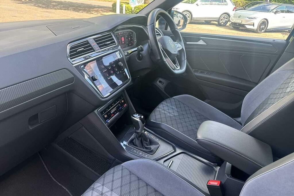 Volkswagen Tiguan 2.0 Tdi R-line Dsg 35 584 Miles GK73RCU #2