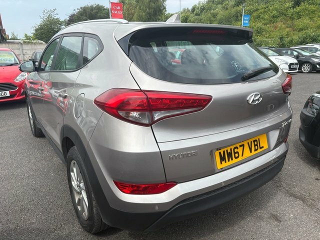 Hyundai Tucson 1.6 Gdi Blue Drive Se Nav Suv Eu MW67VBL Beige #5