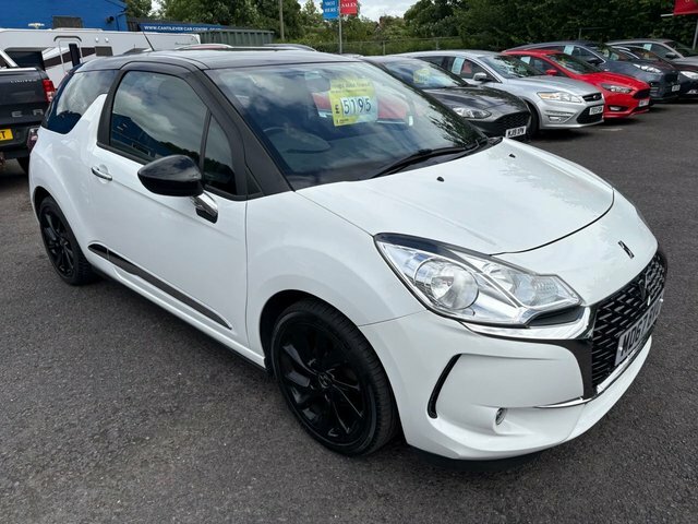 DS DS 3 1.2 Puretech Connected Chic Hatchback M White