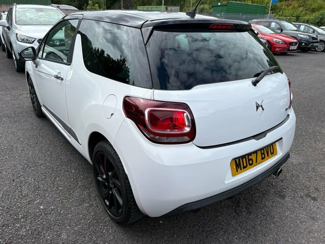 DS DS 3 1.2 Puretech Connected Chic Hatchback M White #5