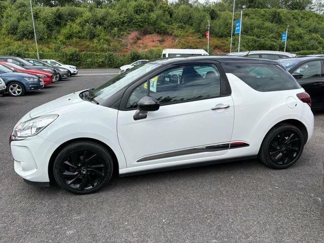 DS DS 3 1.2 Puretech Connected Chic Hatchback M White #4