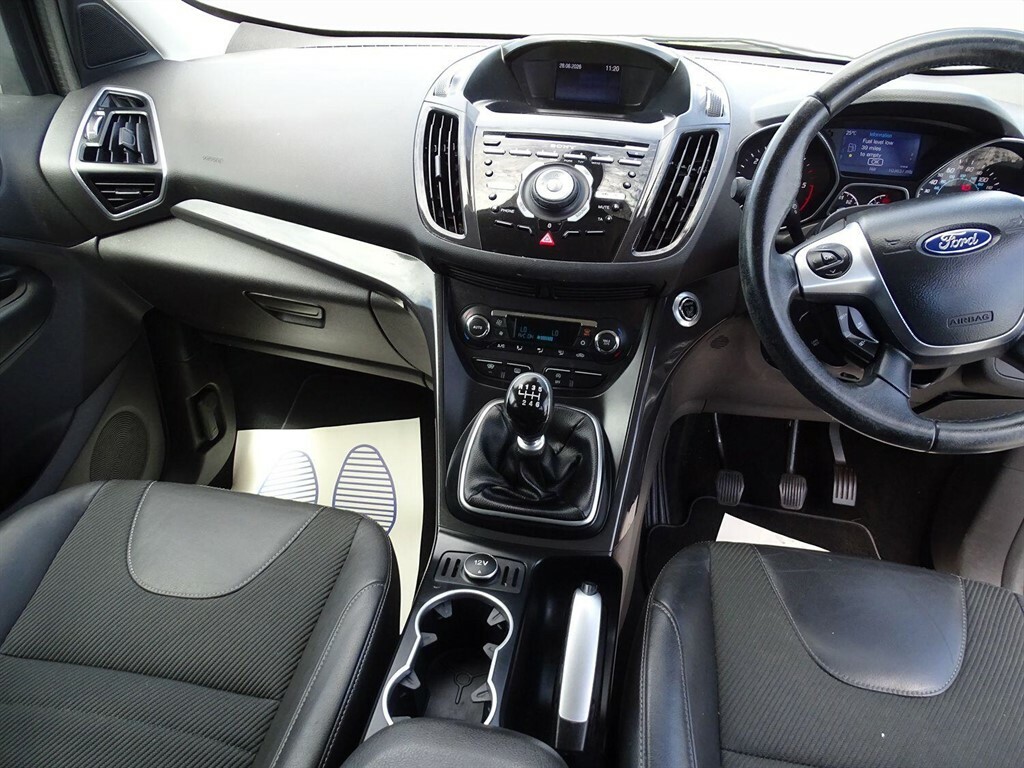 Ford Kuga 2.0 Tdci Zetec 2Wd Euro 6 Ss Blue #9