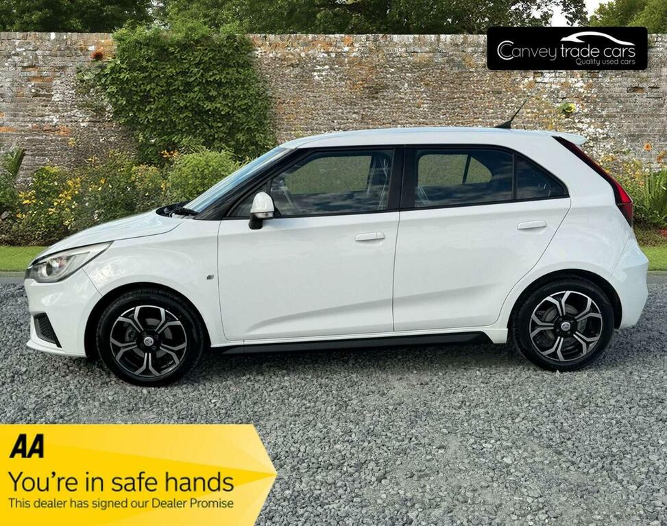 MG MG3 Hatchback 1.5 Vti-tech Excite Euro 6 Ss 20 LP68ZRC White #3