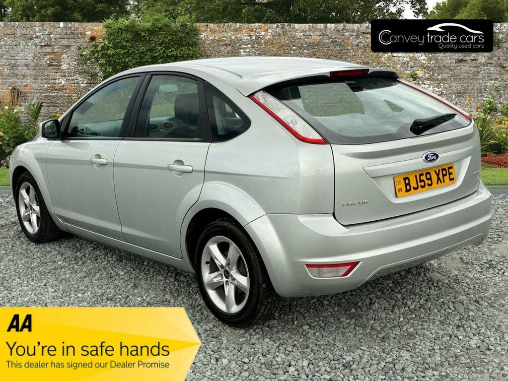 Ford Focus Hatchback 1.6 Zetec 200959 Silver #2