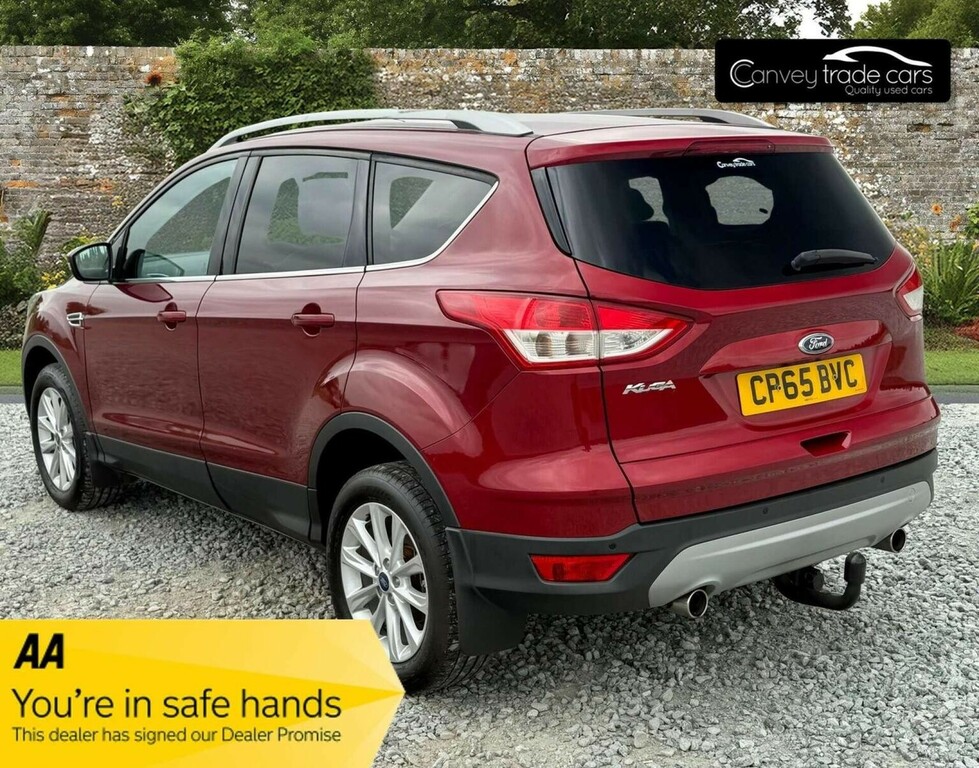 Ford Kuga Suv 2.0 Tdci Titanium Awd Euro 6 Ss 20156 CP65BVC Red #2