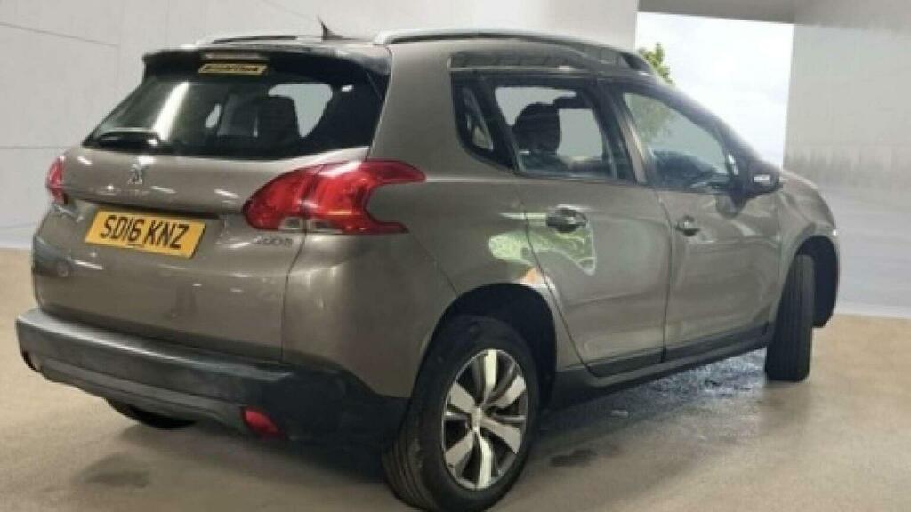 Peugeot 2008 Suv 1.6 Bluehdi Active Euro 6 201616 SD16KNZ Grey #5