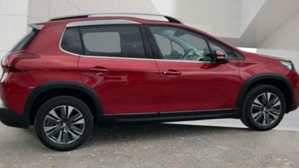 Peugeot 2008 1.2 Puretech Allure Euro 6 Red #6