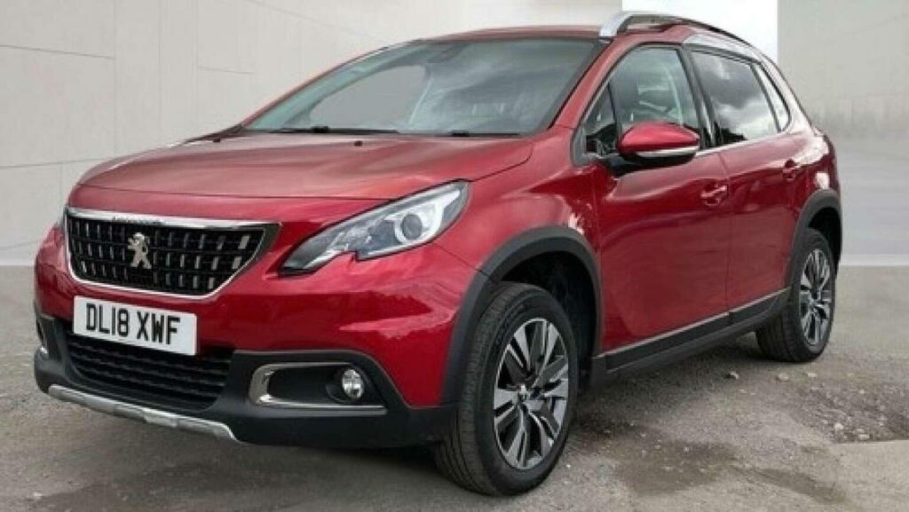 Peugeot 2008 1.2 Puretech Allure Euro 6 Red #3