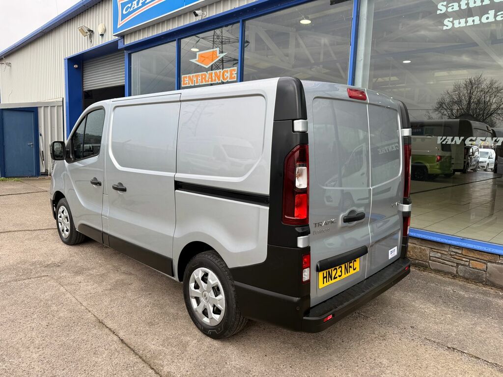 Renault Trafic 2.0 Dci Blue Sl28 Business Panel Van Ma HN23NFC Grey #4