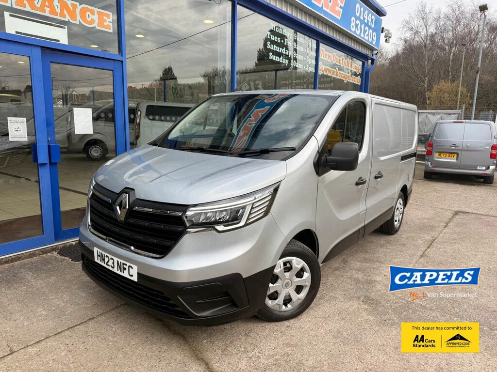 Renault Trafic 2.0 Dci Blue Sl28 Business Panel Van Ma Grey