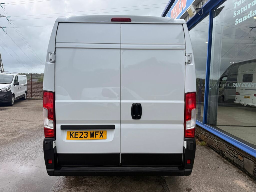 Peugeot Boxer 2.2 Bluehdi 335 Professional Premium Panel Van 5 KE23WFX White #5
